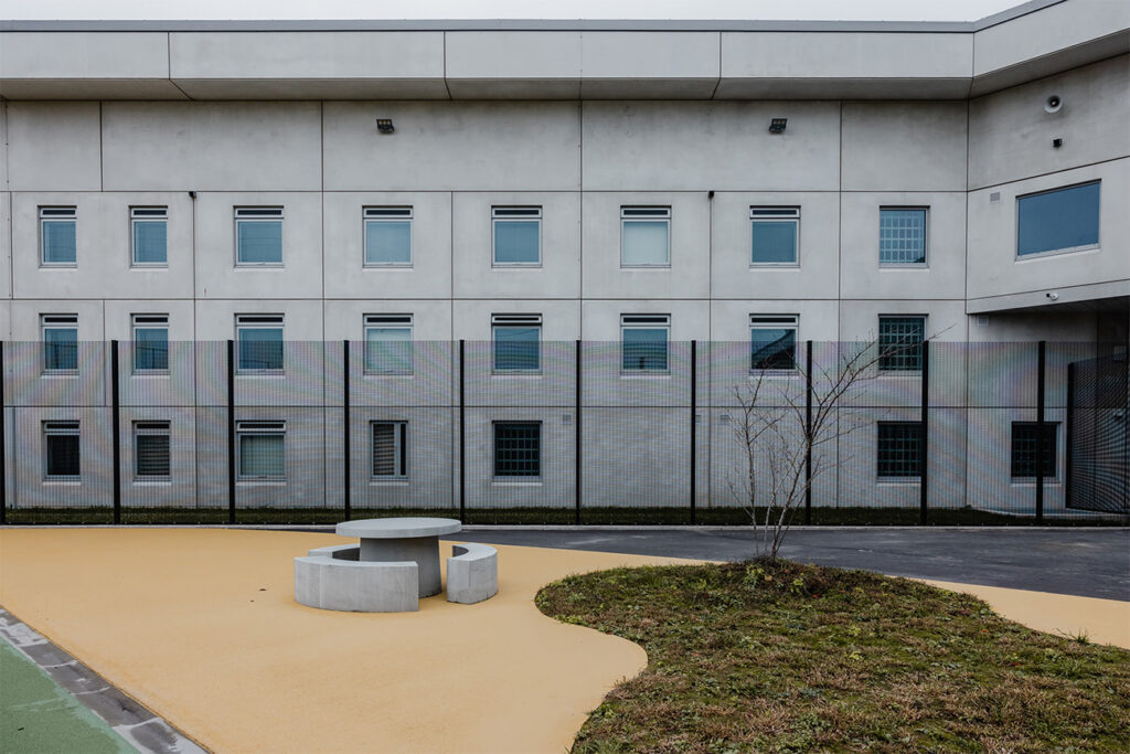 Une prison durable, moderne et humaine