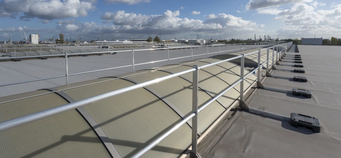 dakhekwerk als valbeveiliging op plat dak