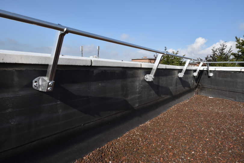 dakhekwerk als valbeveiliging op plat dak